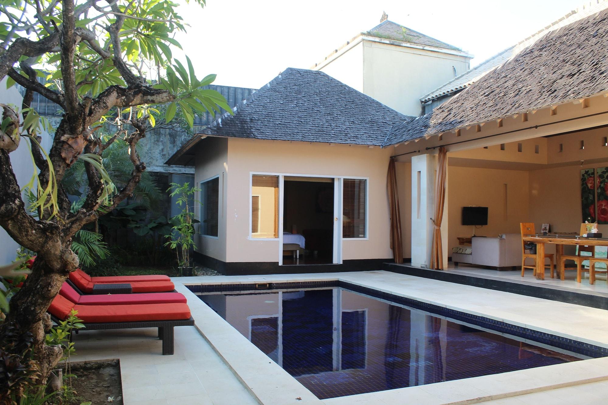 Kamuela Villas Seminyak Luaran gambar