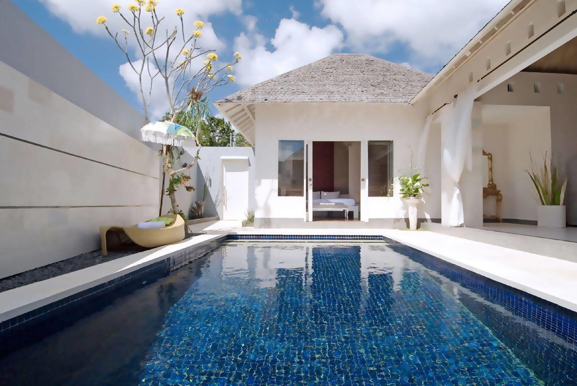 Kamuela Villas Seminyak Luaran gambar