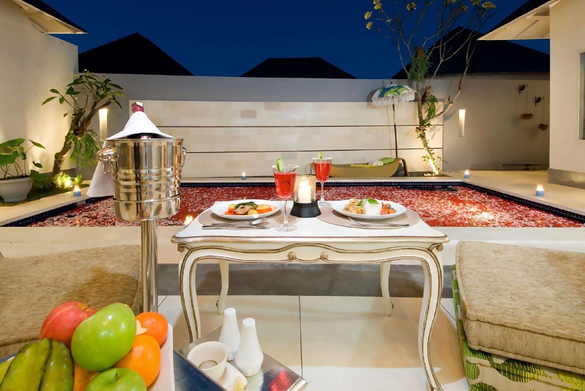 Kamuela Villas Seminyak Luaran gambar